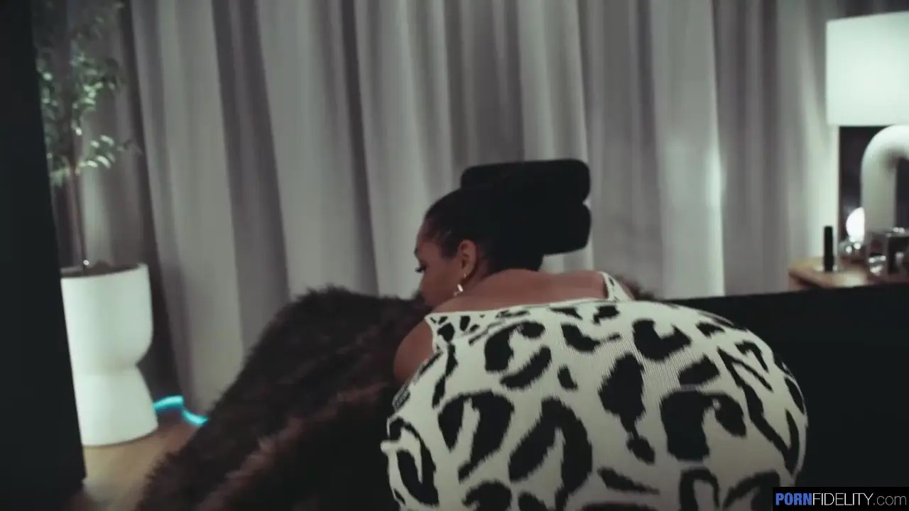 Ashlyn Peaks - Ashlyn Eats 24 04 2026 - Watch Latest Porn Video at ePornHome.com for Free.