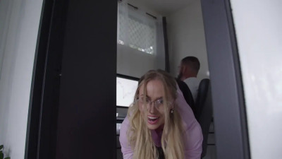 Scarlet Chase - Secretary Seduces And Fucks Her Boss For Promotion