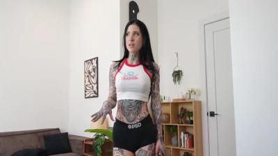 Awlivv - Step Sister Shows Me Her Wild College Experience