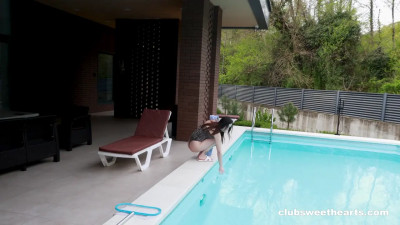 Alice Paradise, Sia Florance - Do You Like Our Bathing Suits? 13 05 2026