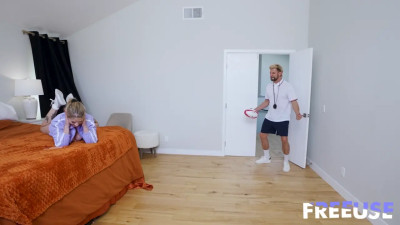 Riley Reign - Freeuse Training: My Coach Pushed Me To My Limits 10 06 2026