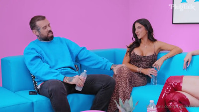 Lena The Plug, Nia Bleu - Threesome