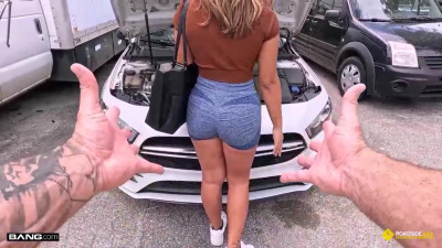 Monica Minx - Broken Down Bending Over Roadside Yoga 03 07 2026