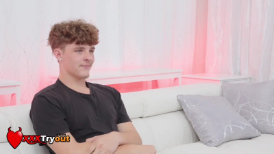 Aleksa Mink - Fan Fucks In Couch Before Interview