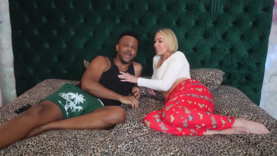 Mellanie Monroe - BBC Fucking With Step Mom