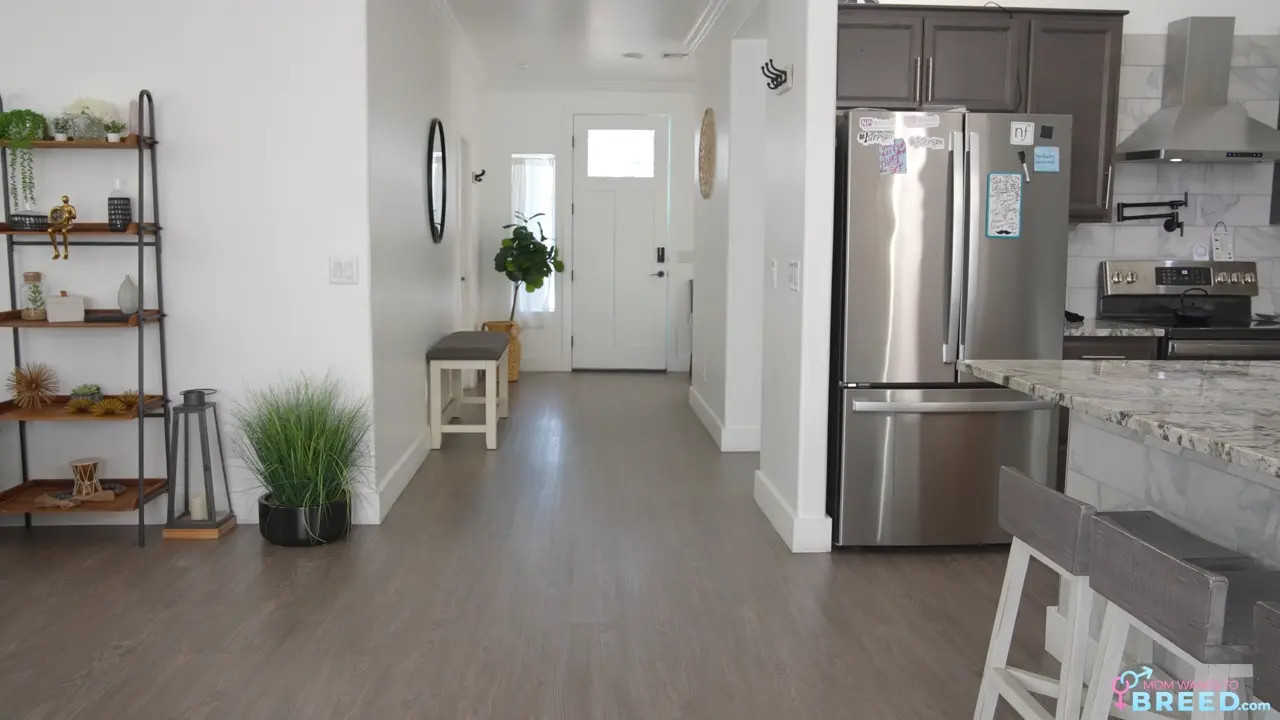 Gigi Dior - Stepmom And I Have To Share Everything On Vacation 29 07 2026 - Watch Latest Porn Video at ePornHome.com for Free.