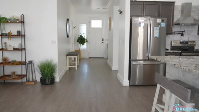 Gigi Dior - Stepmom And I Have To Share Everything On Vacation 29 07 2026