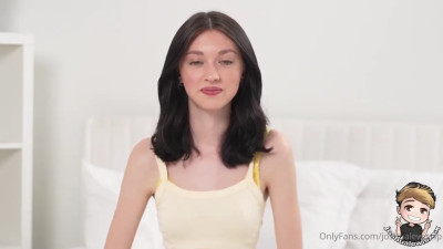 Xenadreamx - Petite 19 Year Old Makes Her Porn Debut