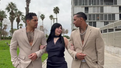 Cheating Married Asks Cobras To Fuck Her Hard