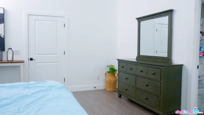 Myra Moans - Can I Sleep In Your Room Tonight 11 08 2026