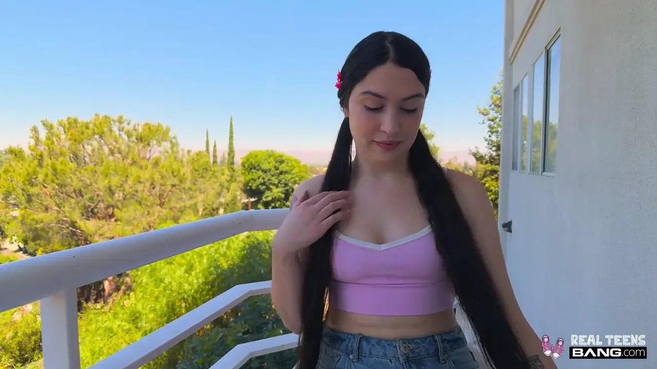 Daydream Daisy - Big Bubble Butt Energy Will Make You Nut 29 09 2026 - Watch Latest Porn Video at ePornHome.com for Free.