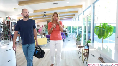 Summer Stevens - Sexy Cougar Summer Stevens Seduces A Plumber And Gets Pounded 06 10 2026