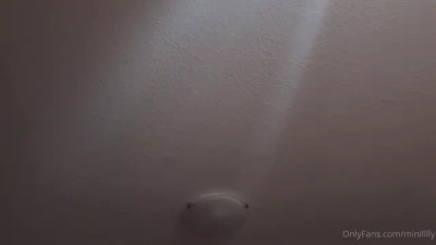 OnlyFans - MiniLilly - March Rebill Sextape