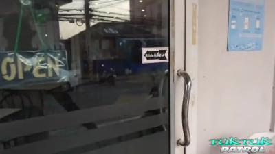 TukTukPatrol - Party Porno Braces