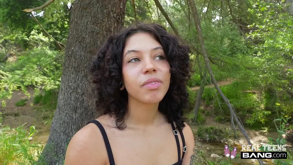 Bang - Nicole Luva - OnlyFans Girl Nicoluva Tries Out For Real Porn In Public 15 07 2024 - Watch Latest Porn Video at ePornHome.com for Free.