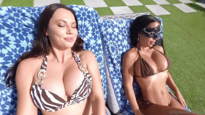 Aidra Fox, Miss Lexa - Lesbian Double Play