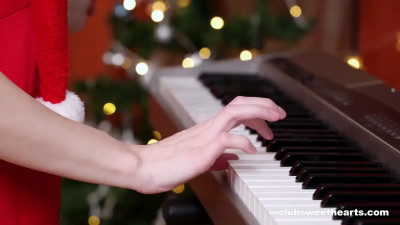 Amelia Ost, Sunny May, Kitty Doll88 - The Greatest Gift Of All On Christmas 2024 12 25