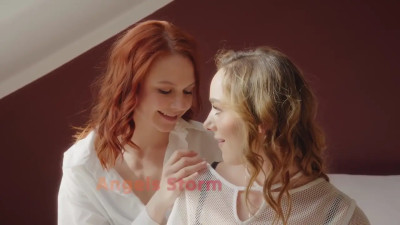 Alice Zaffyre And Vilena Redhead