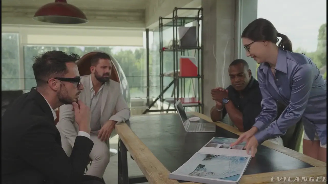 Lisa Belys - Perverted Secretaries 08 16 01 2025 - Watch Latest Porn Video at ePornHome.com for Free.