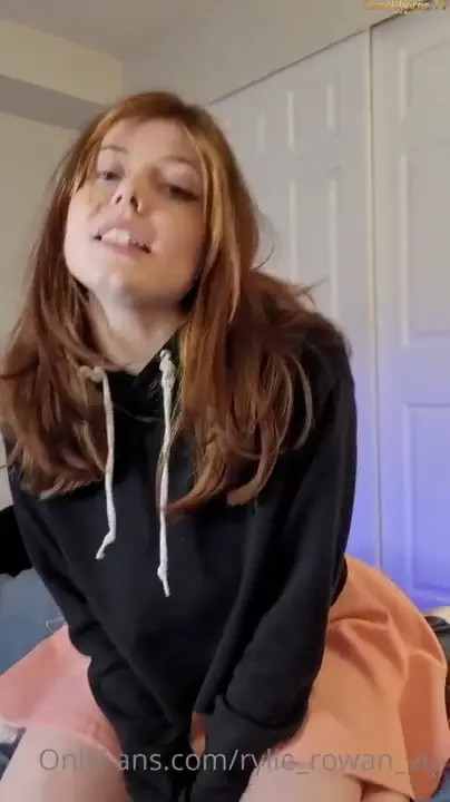 Rylie Rowan Of Annoying Sister Wants To Hang Out - Watch Latest Porn Video at ePornHome.com for Free.