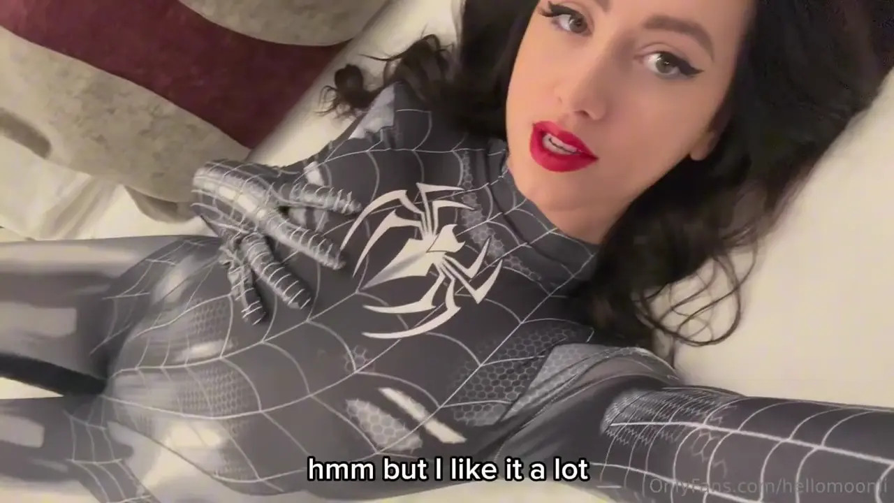 Hellolimoon - He Fucks Me When He Sees Me In Spider Man Cosplay - Watch Latest Porn Video at ePornHome.com for Free.