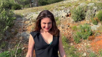 Lila 35 Years Old Writing Teacher Un Arcachon 03 03 2025