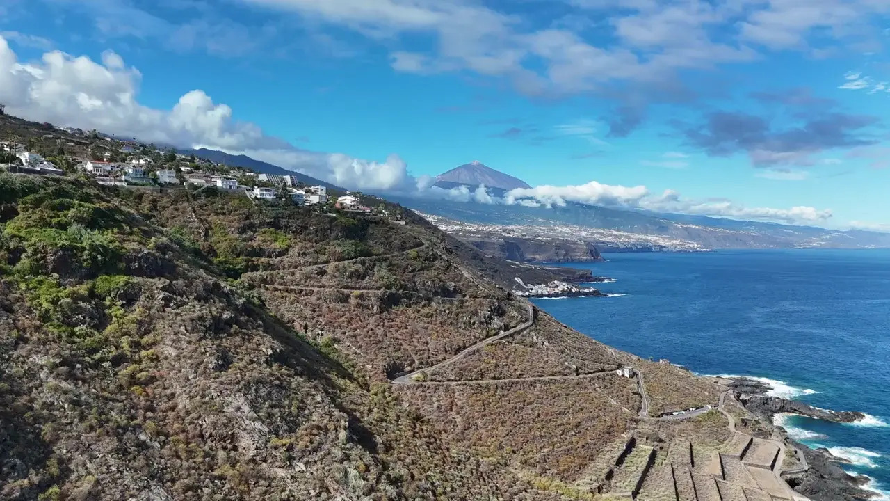 Clea Gaultier - Sex Friends Tenerife - Watch Latest Porn Video at ePornHome.com for Free.