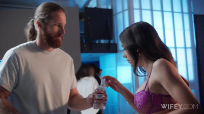 Rebecca Love - Ultimate BBC Hotwife Fantasy 2025 02 02