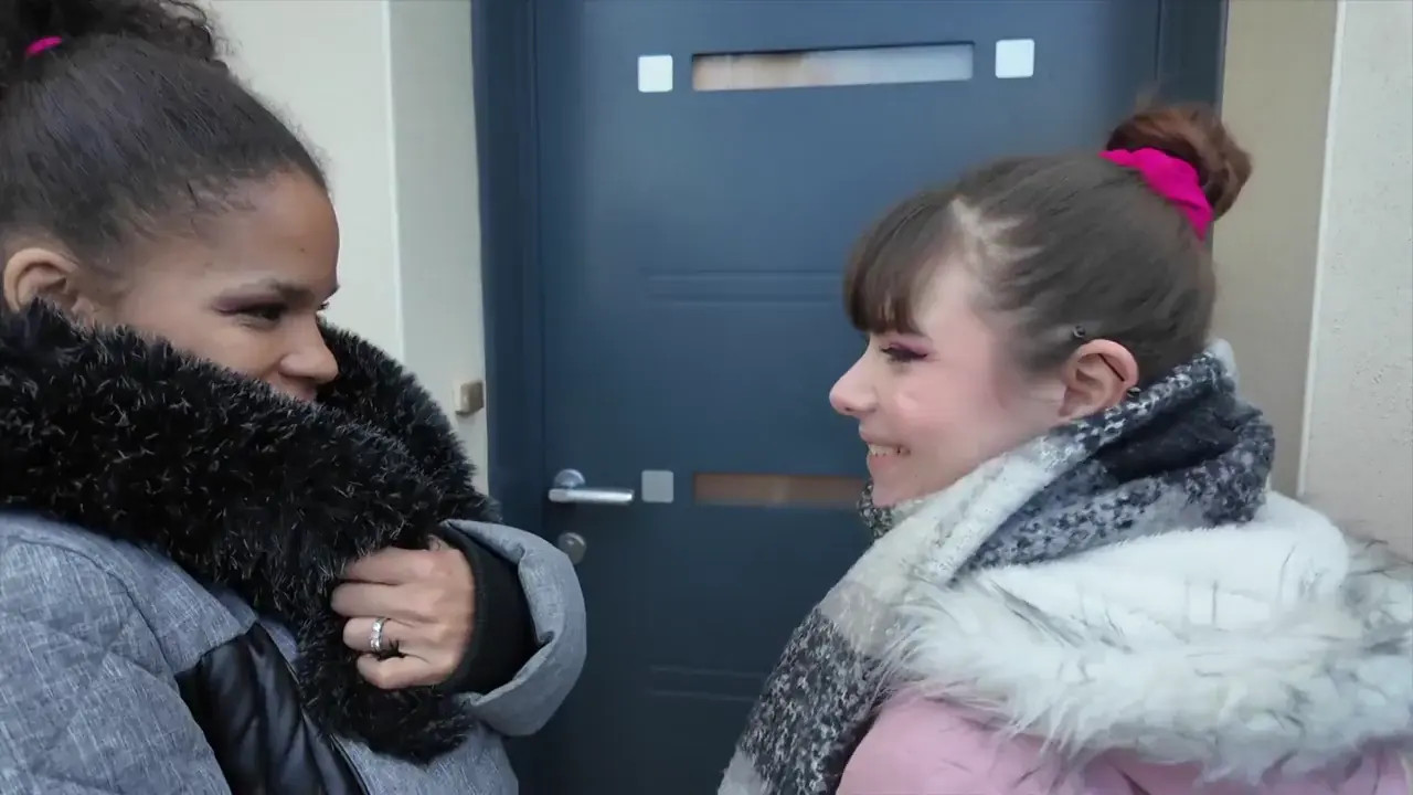 JacquieEtMichelTV AJ Luna 37 Years Old A Business That Rolls 30 03 2025 - Watch Latest Porn Video at ePornHome.com for Free.