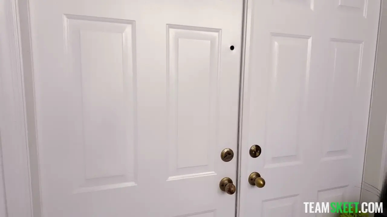 Daisy Fox - A Foxy Little Newcomer Meet Daisy 31 03 2025 - Watch Latest Porn Video at ePornHome.com for Free.