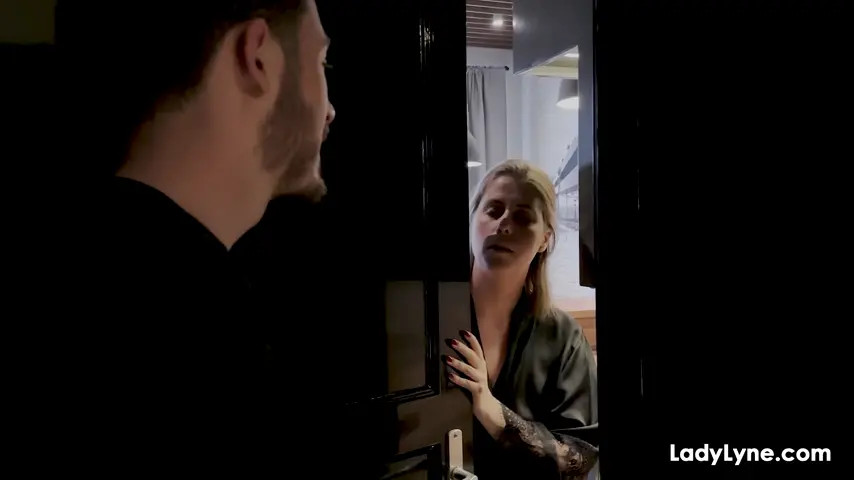 Lady Lyne - New Neighbor 2025 04 09 - Watch Latest Porn Video at ePornHome.com for Free.