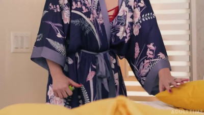 Anna Claire Clouds, Scarlett Alexis - For Their Viewing Pleasure 18 04 2025