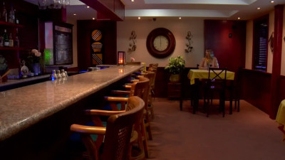 Brooklyn Chase, Karlee Grey - Threesome Sharing A Cock