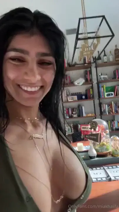 Mia Khalifa - Naked And Horny All Day Long NEW PPV - Watch Latest Porn Video at ePornHome.com for Free.