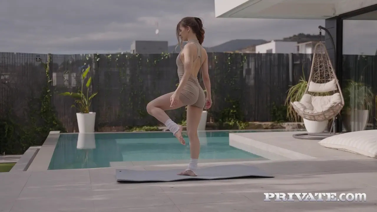 Miami - Miami Debuts In A DP Threesome With Her Stepbrother And His Best Friend 23 05 2025 - Watch Latest Porn Video at ePornHome.com for Free.