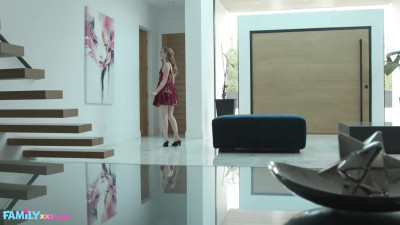 Alexis Malone, Myra Moans - Myra Moans Stepmom Alexis Malone Joins In The Fun 06 06 2025