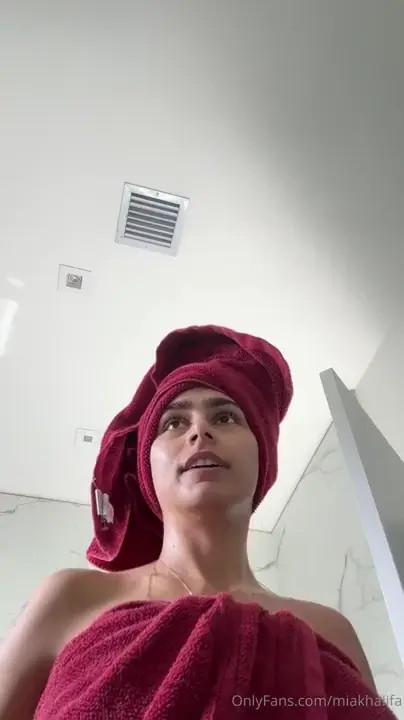 Mia Khalifa - Get Ready With Me - Watch Latest Porn Video at ePornHome.com for Free.