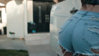 Cami Strella, Andylynn Payne - Renovation Flirtation 04 06 2025