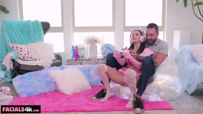 Summer Renee - Gamer Girl Threesome 24 06 2025