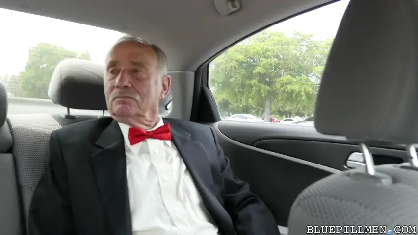 BluePillMen - Alex Harper - Frankie Goes Down The Hersey - Watch Latest Porn Video at ePornHome.com for Free.