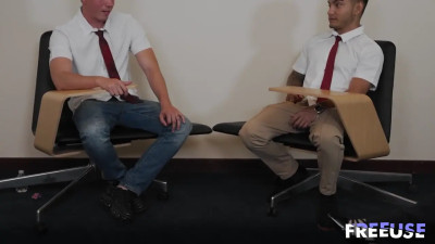 Dez Hansen - Your Job Is To Keep Your Boss Happy 08 07 2025