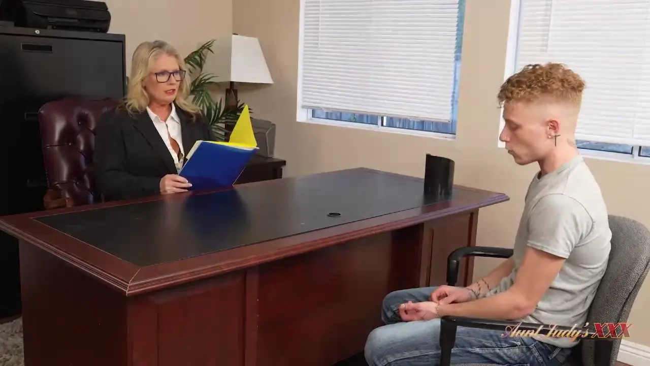 Maddie Cross Boss Babe Needs A Hole Filler And Gets Exactly That 08 07 2025 - Watch Latest Porn Video at ePornHome.com for Free.