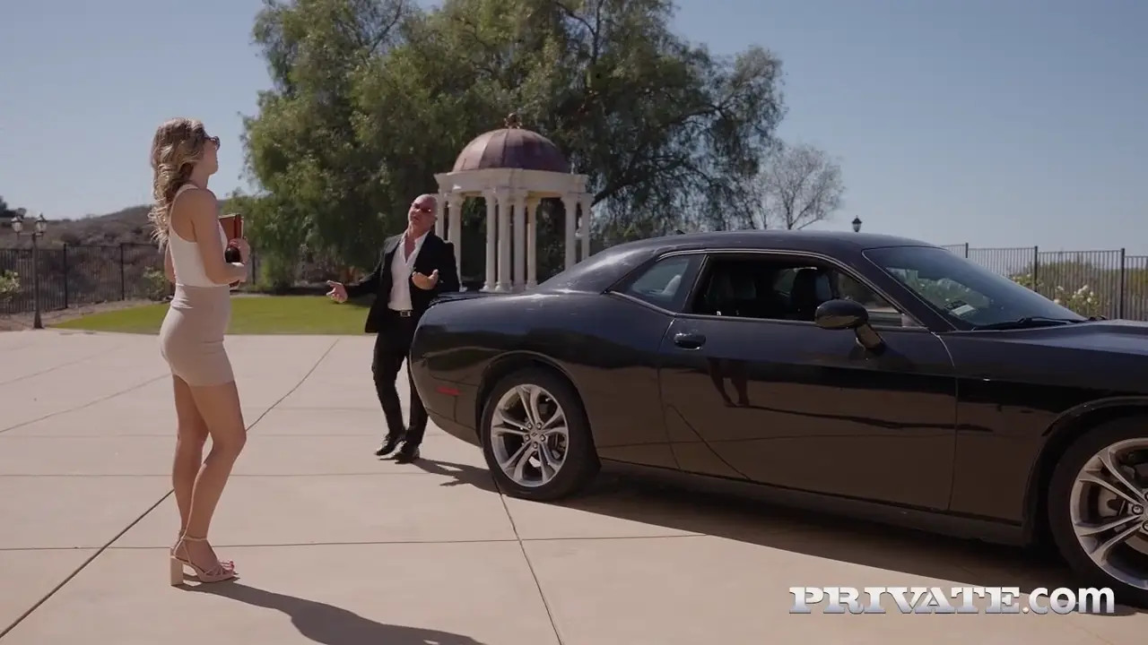 Millie Morgan - Check Out What Millie Morgan Considers An Offer She Can't Refuse 09 07 2025 - Watch Latest Porn Video at ePornHome.com for Free.