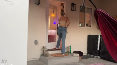 River Lynn - Big Booty Blonde Gets Fucked By Home Intruder