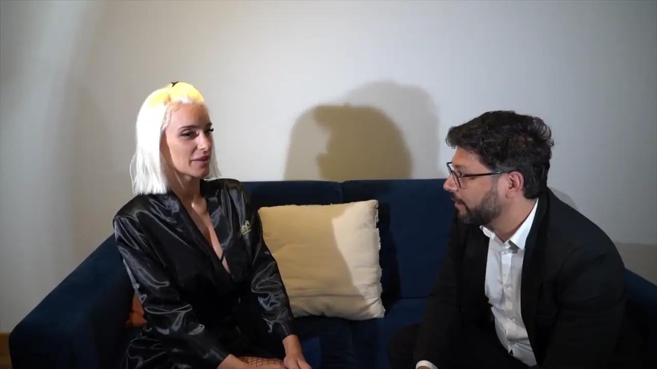 JacquieEtMichelTV Eva 34 Years Old From Nanterre 21 07 2025 - Watch Latest Porn Video at ePornHome.com for Free.