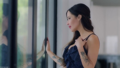 Izi Blu Sky - Wet And Wild Pool Boy Fantasy 2025 07 21