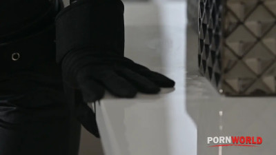 Athenea Rose - Nympho Cat Burglar Athenea Rose Distracts Her Mark With Intense DP Group Sex 21 07 2025