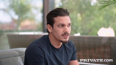 Isabella Angelina - Do You Want To See Isabella Angelina, My Dad's Secretary, Getting Soaking Wet? 22 07 2025