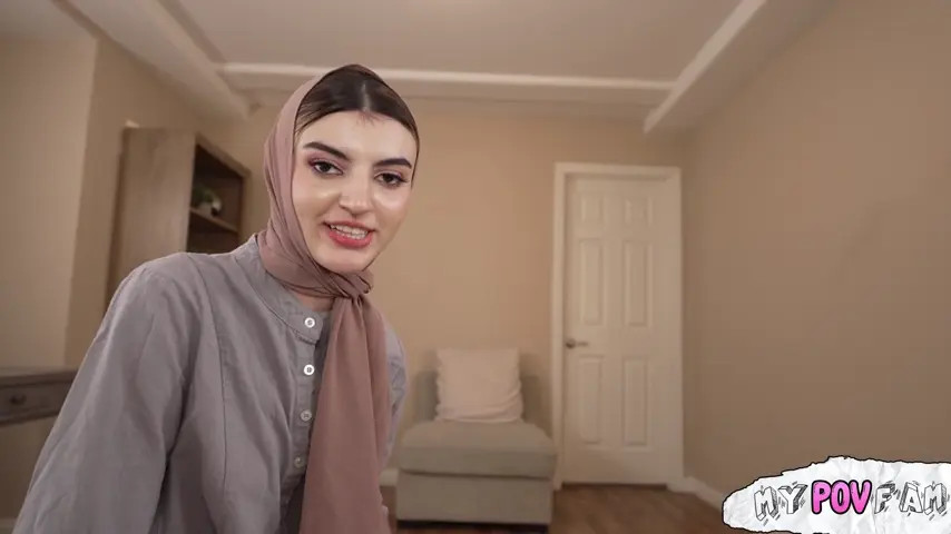 Julia James - Hijab Princess Learns How To Suck Dick - Watch Latest Porn Video at ePornHome.com for Free.