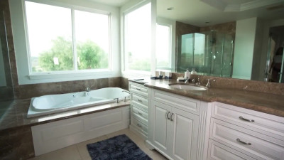 Ella Reese - Fucks Milan In His Pickup Truck